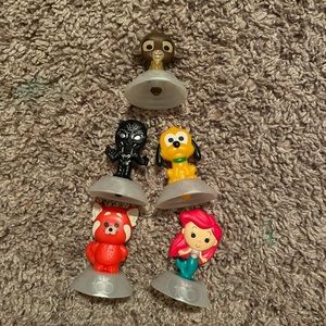 5- LOT- Disney 100 McDonalds toys